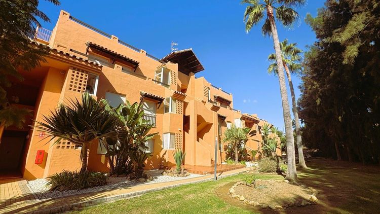 Penthouse | Resale in Casares Playa in Casares Playa, Costa del Sol - Photo 5