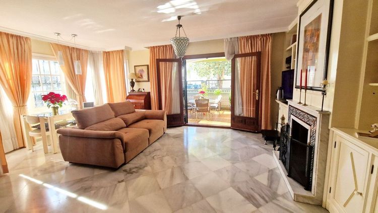 House | Resale in Mijas Golf in Mijas Golf, Costa del Sol - Photo 4
