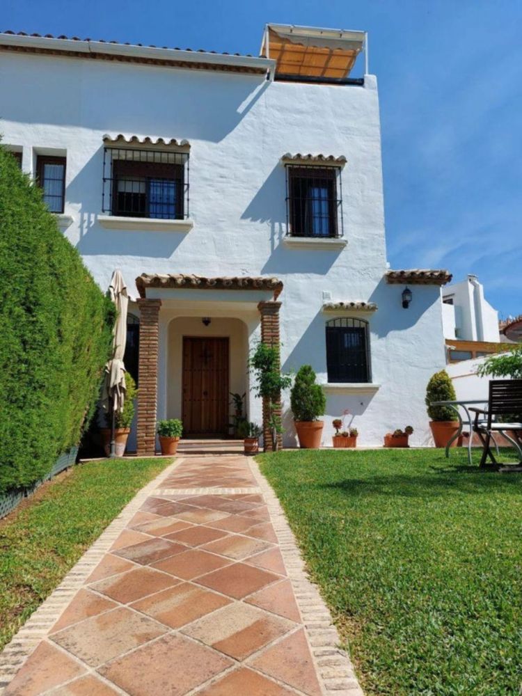 House | Resale in Marbella in Marbella Others, Costa del Sol - Main property photo