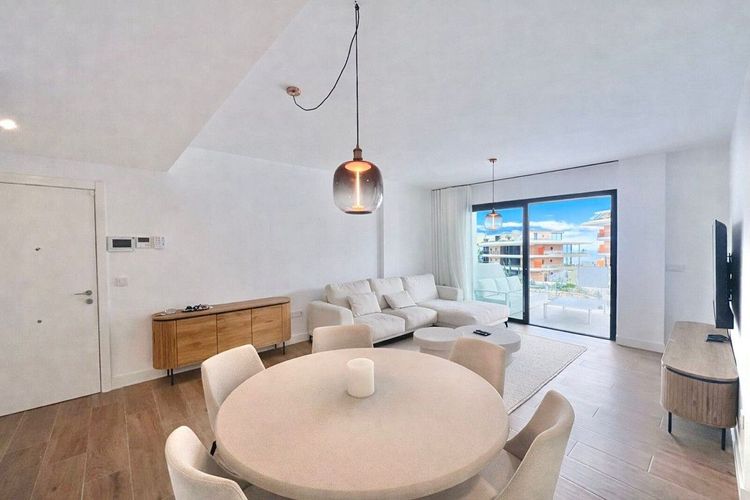 Apartment | Resale in Fuengirola in Fuengirola Others, Costa del Sol - Photo 5