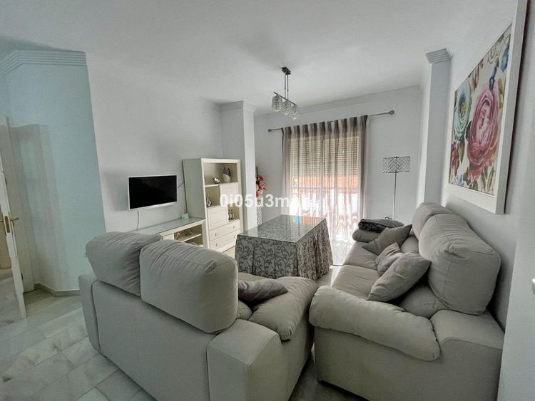 Apartment | Resale in Málaga in Málaga, Málaga City Others, Costa del Sol - Photo 3