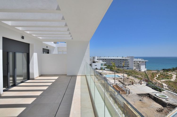 Penthouse | Resale in El Higueron - Development photo 1