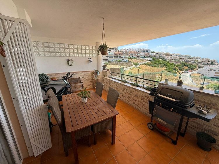 Apartment | Resale in Doña Julia in Doña Julia, Costa del Sol - Photo 3