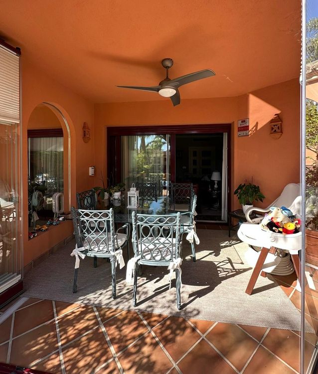 House | Resale in Marbella in Marbella, Costa del Sol - Photo 2