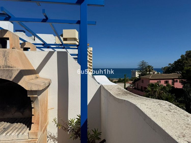 Penthouse | Resale in Benalmadena Costa in Benalmadena Costa, Costa del Sol - Photo 4