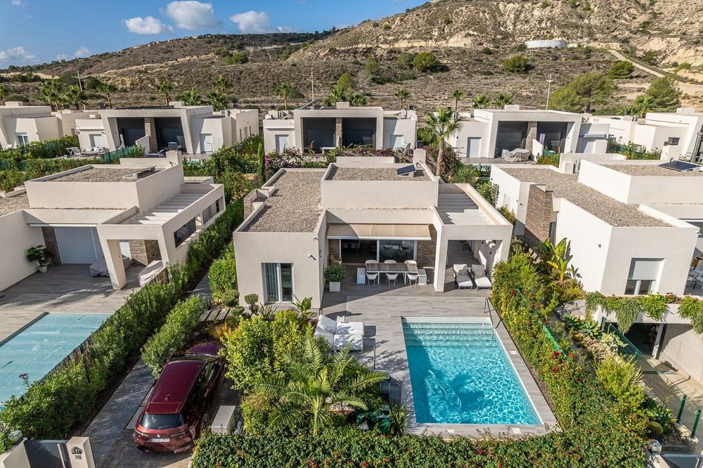 House | Resale in Algorfa in Algorfa, Costa Blanca - Main property photo