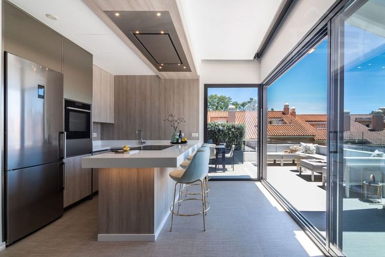 Penthouse | Resale in Carib Playa in Carib Playa, Marbesa, Costa del Sol - Photo 5