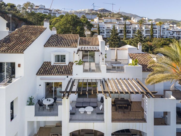 Penthouse | Resale in La Quinta in La Quinta, Costa del Sol - Photo 4