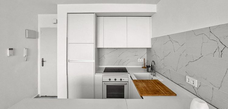 Apartment | Resale in Punta Prima in Punta Prima, Costa Blanca - Photo 2