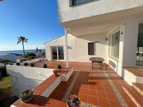 Renovation opportunity | Resale in Estepona — Estepona, Costa del Sol