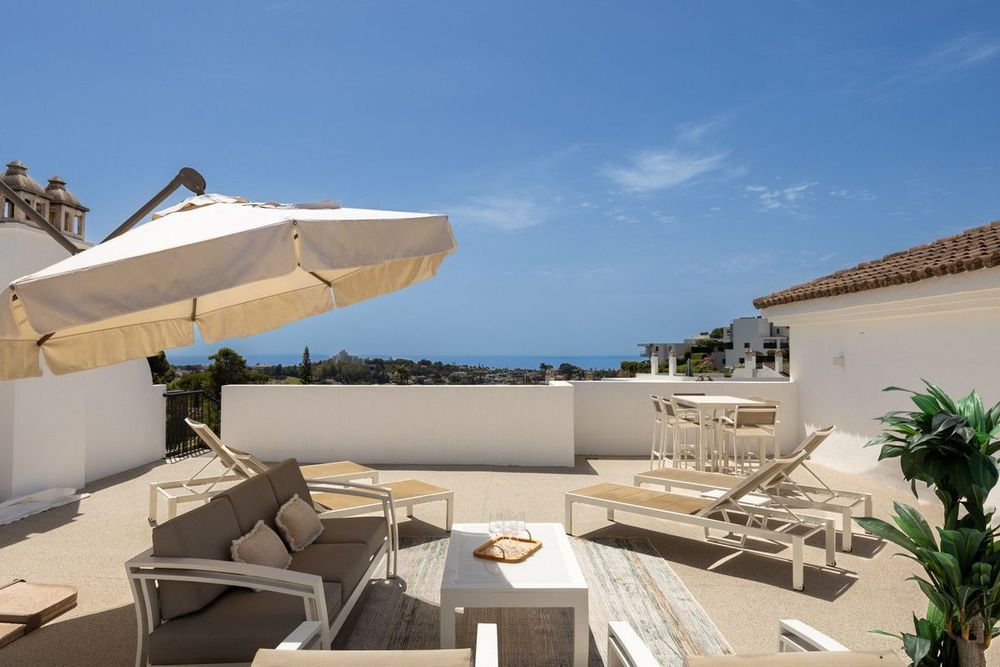 Penthouse | Resale in Benahavís in Benahavís Others, Costa del Sol - Main property photo