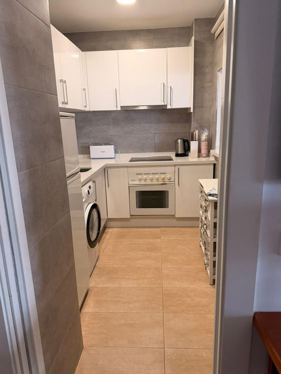 Apartment | Resale in Marbella in Marbella Others, Costa del Sol - Photo 2