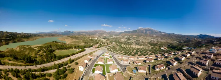 La Alzambra de La Vinuela in Alcaucin - Colmenar, Costa del Sol - Photo 5