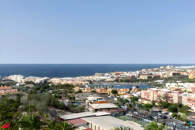 Ramada Residences by Wyndham Costa Adeje in Costa Adeje, Costa del Sol - Photo 3