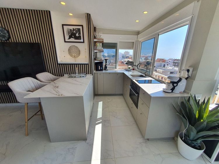 Penthouse | Resale in Fuengirola in Fuengirola Others, Costa del Sol - Photo 2