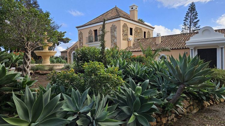 House | Resale in Manilva in Manilva Others, Costa del Sol - Photo 3