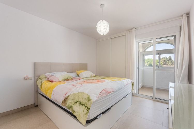 Apartment | Resale in La Cala de Mijas in La Cala de Mijas, Costa del Sol - Photo 4