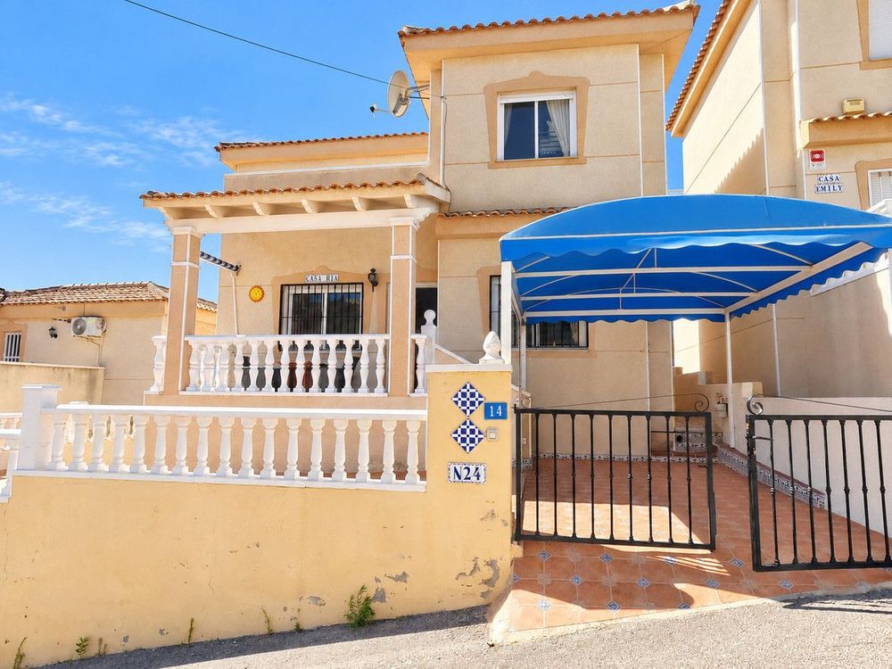House | Resale in Quesada in Quesada, Costa Blanca - Main property photo