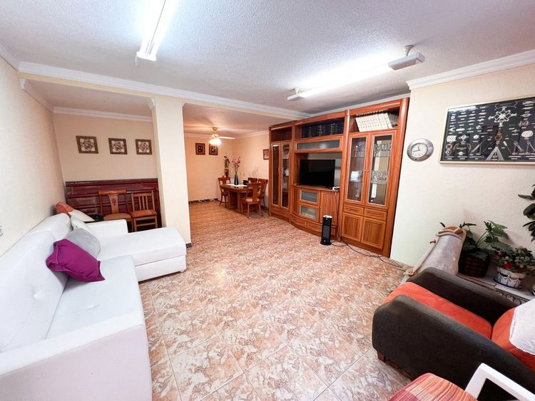 Apartment | Resale in Guardamar del Segura in Guardamar del Segura, Costa Blanca - Photo 4