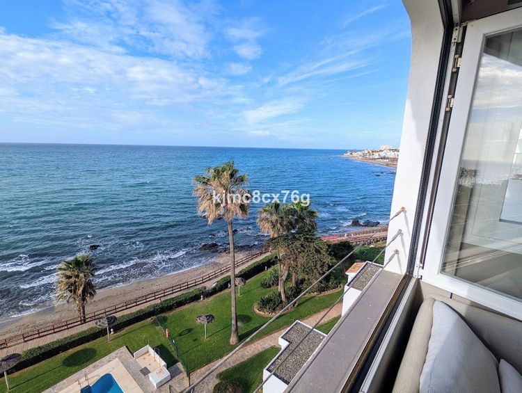 Penthouse | Resale in Mijas Costa in Mijas Costa, Costa del Sol - Photo 3
