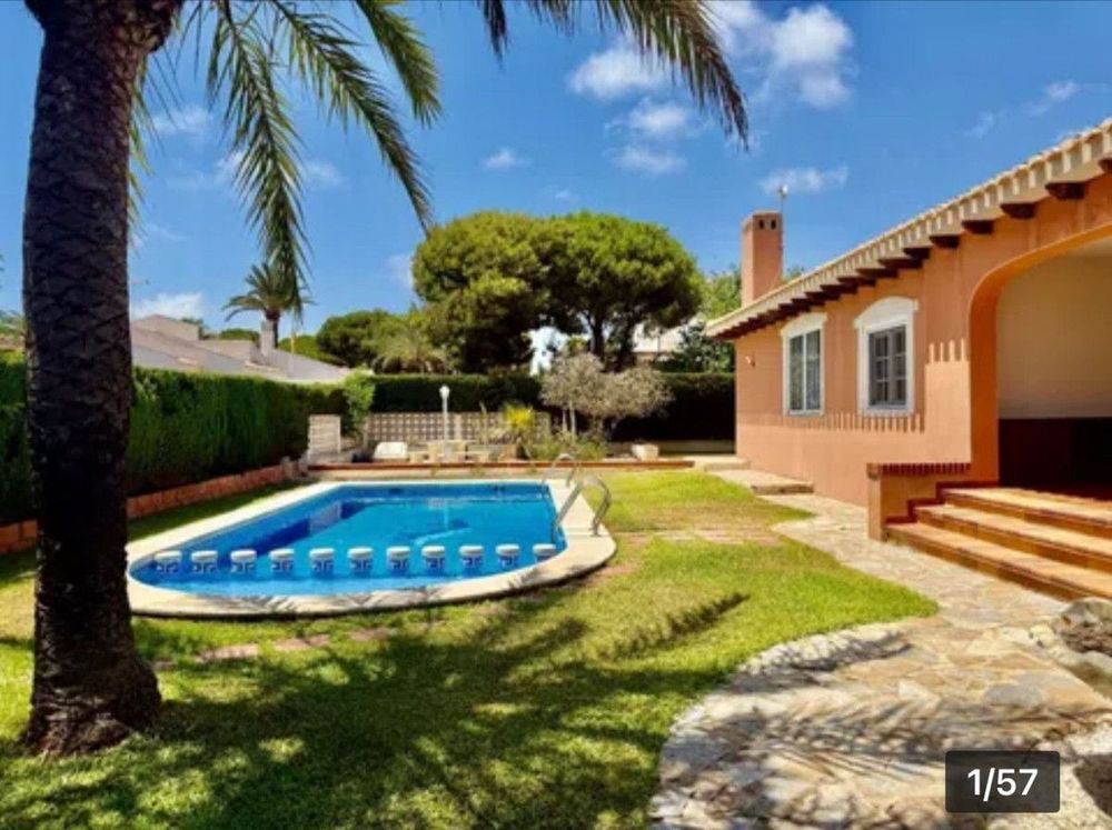 House | Resale in Cabo Roig in Cabo Roig, Costa Blanca - Main property photo