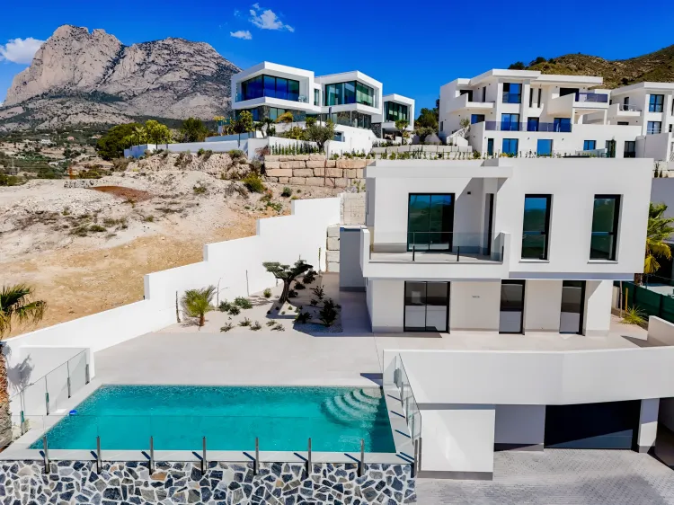 Rey Luis I 44 in Finestrat, Costa Blanca - Photo 4