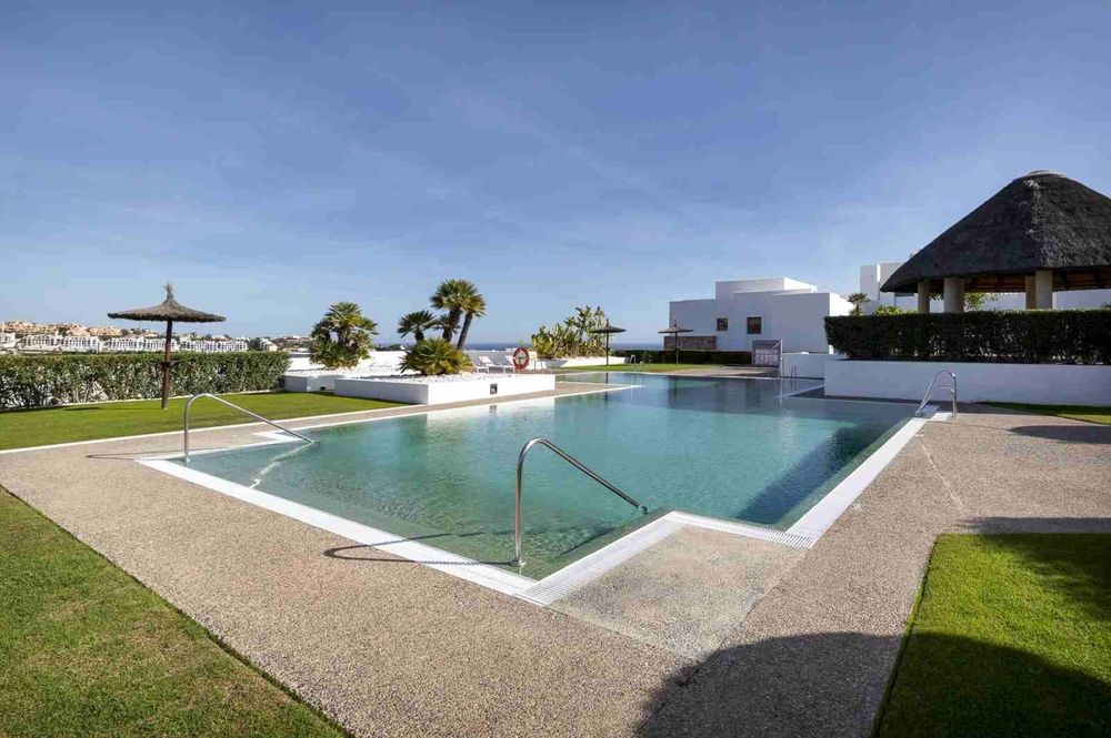 Penthouse | Resale in New Golden Mile in New Golden Mile, Costa del Sol - Main property photo