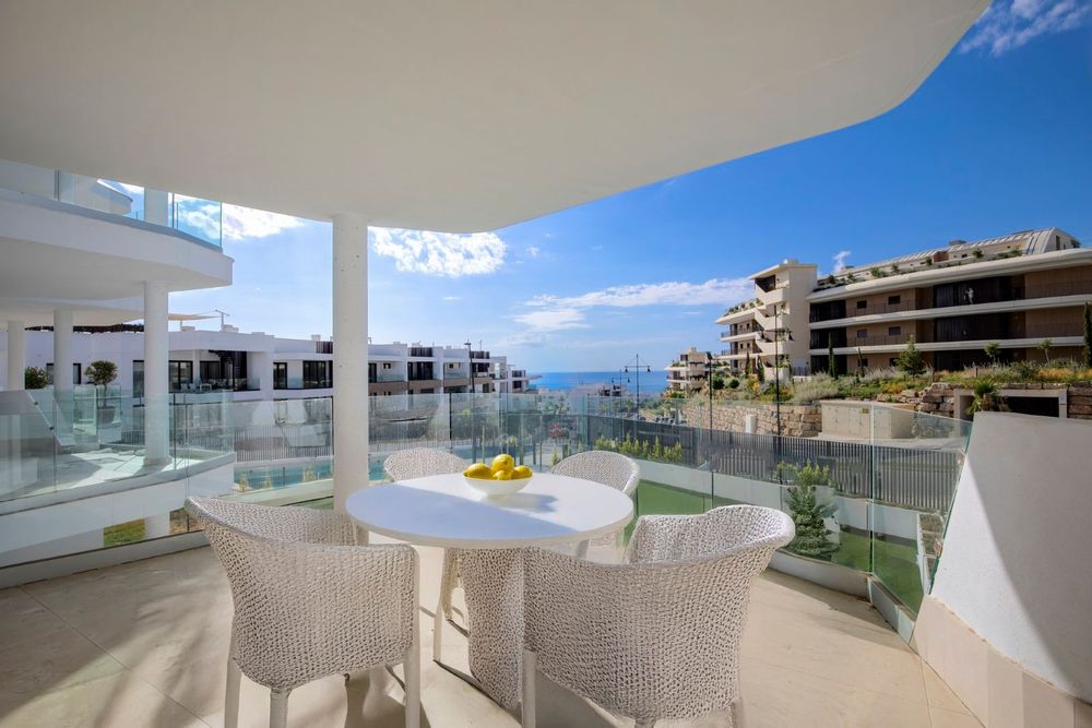 Apartment | Resale in Fuengirola in Fuengirola Others, Costa del Sol - Main property photo