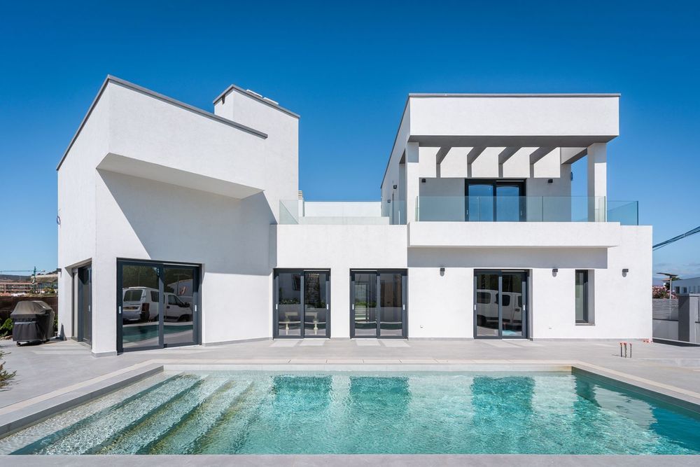 House | Resale in Estepona in Estepona, Costa del Sol - Main property photo