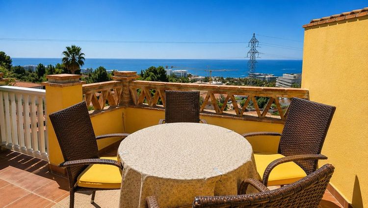 Penthouse | Resale in Fuengirola in Fuengirola Others, Costa del Sol - Photo 2