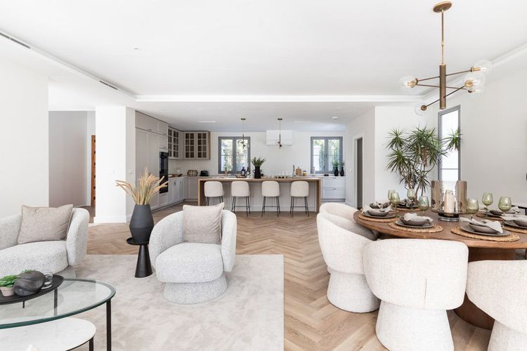 House | Resale in Los Arqueros in Los Arqueros, Costa del Sol - Photo 4