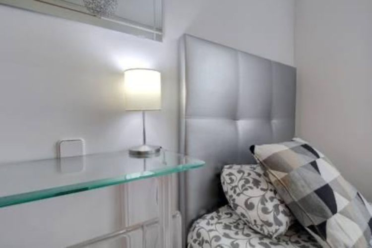 Apartment | Resale in San Pedro de Alcántara in San Pedro de Alcántara Others, Costa del Sol - Photo 2