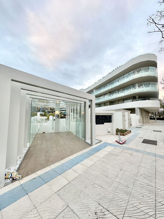 Apartment | Resale in San Pedro de Alcántara - Development photo 1