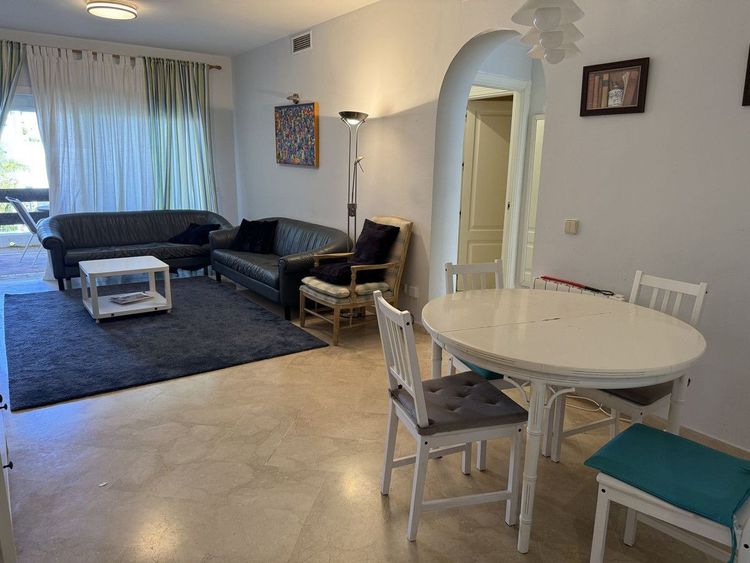 Apartment | Resale in Costalita in Costalita, Costa del Sol - Photo 2