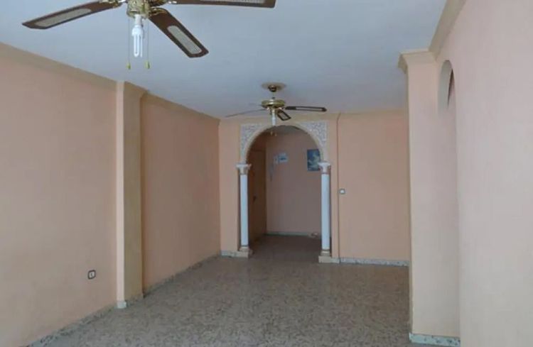 Apartment | Resale in Estepona in Estepona, Costa del Sol - Photo 5