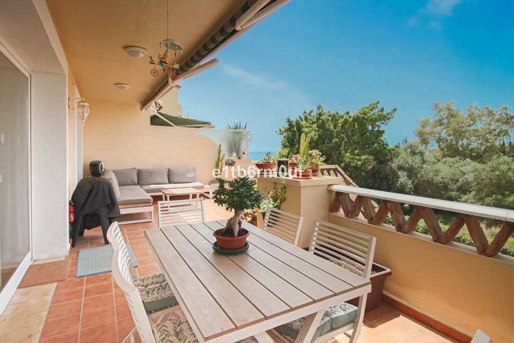 Penthouse | Resale in Nagüeles in Nagüeles, Costa del Sol - Main property photo