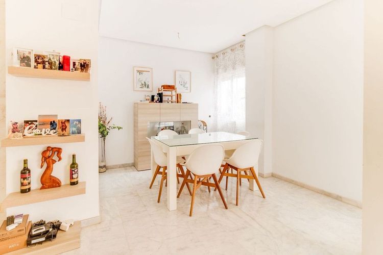 Apartment | Resale in Estepona in Estepona, Costa del Sol - Photo 5