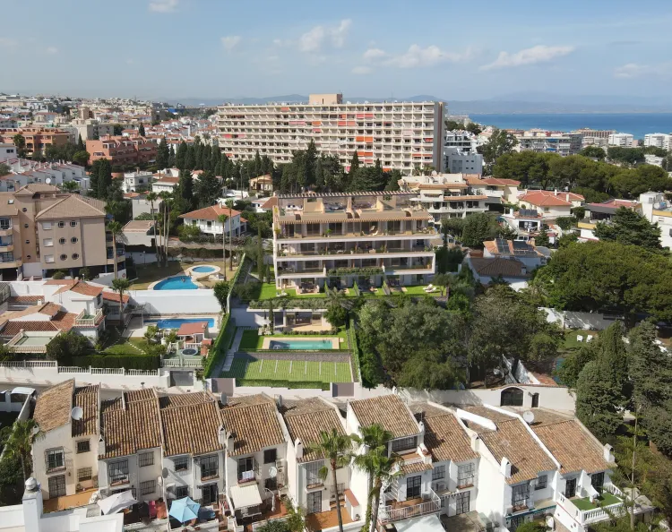 Kool Homes in La Leala - El Saltillo, Costa del Sol - Photo 2