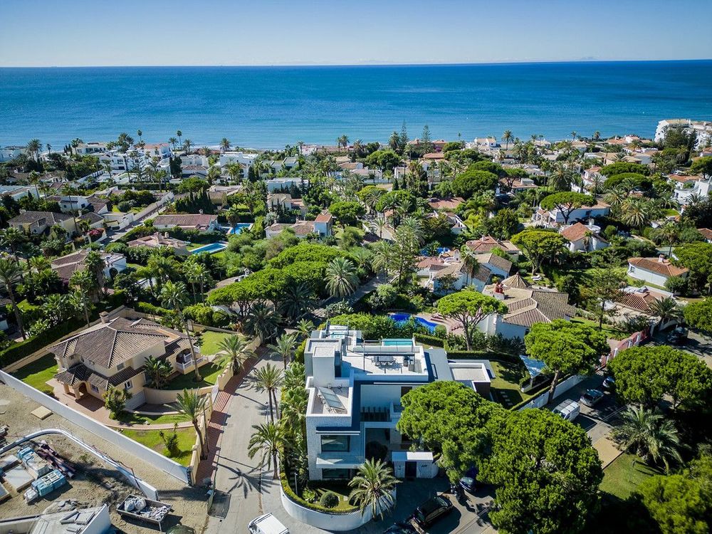 House | Resale in Marbesa in Marbesa, Costa del Sol - Main property photo