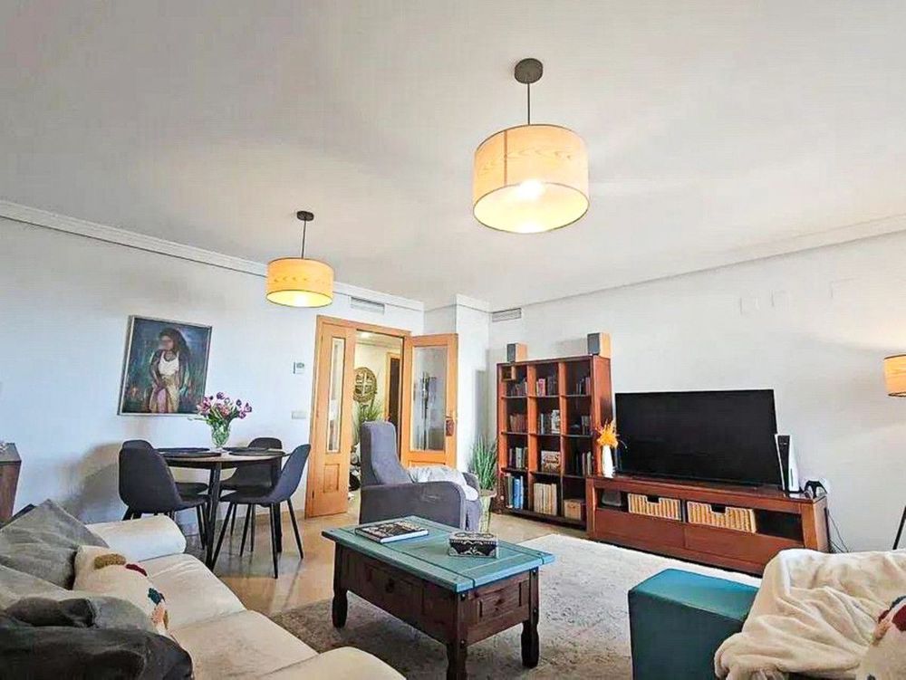 Apartment | Resale in Selwo in Selwo, Costa del Sol - Main property photo