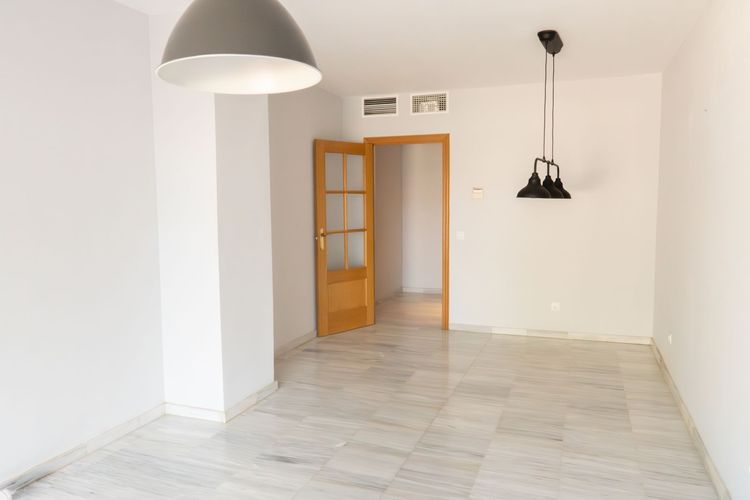 Apartment | Resale in Torremolinos in Torremolinos, Costa del Sol - Photo 5