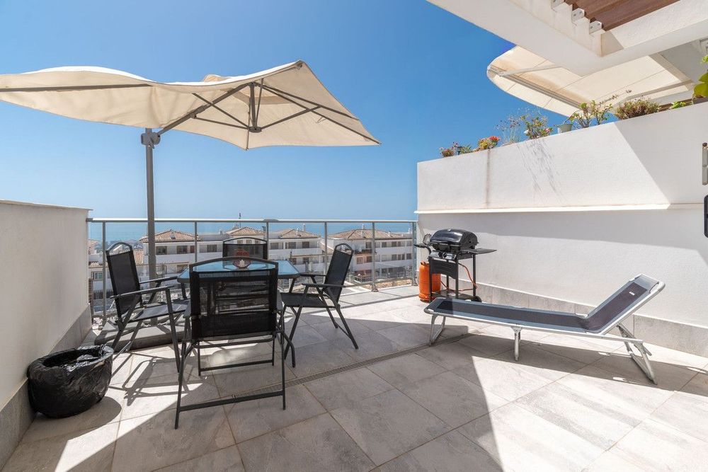 Apartment | Resale in Benalmadena Pueblo in Benalmadena Pueblo, Costa del Sol - Main property photo