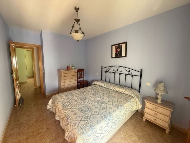 Apartment | Resale in Estepona in Estepona, Costa del Sol - Photo 4