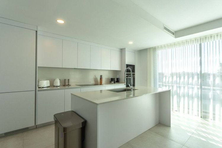 House | Resale in El Chaparral in El Chaparral, Costa del Sol - Photo 4