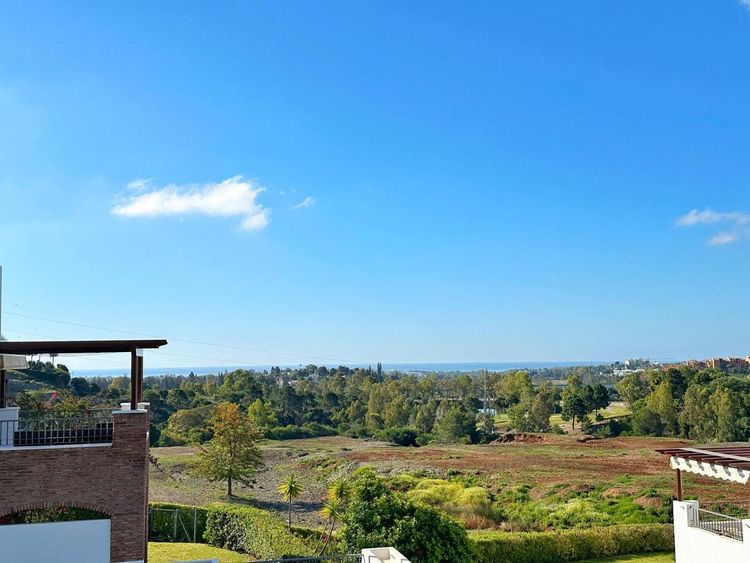 Penthouse | Resale in Los Arqueros - Development photo 1