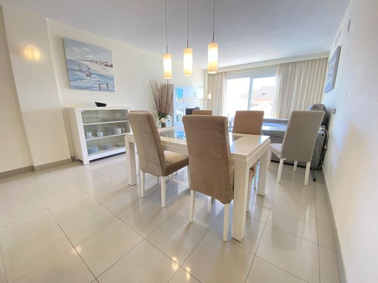 Apartment | Resale in Estepona in Estepona, Costa del Sol - Photo 3
