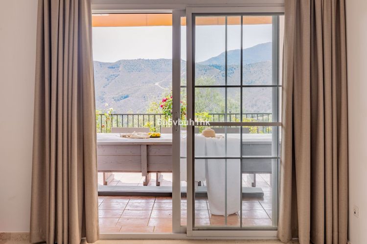 Apartment | Resale in Istán in Istán, Costa del Sol - Photo 3