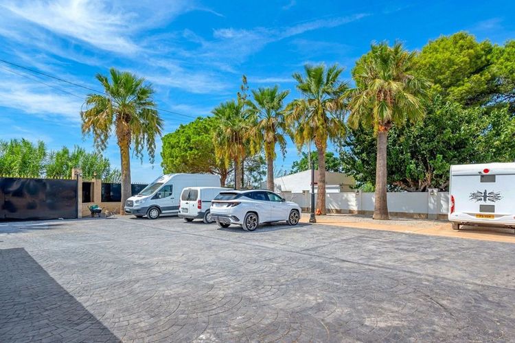 House | Resale in Heredades in Heredades, Costa Blanca - Photo 5