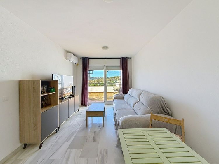 Penthouse | Resale in Casares Playa in Casares Playa, Costa del Sol - Photo 2