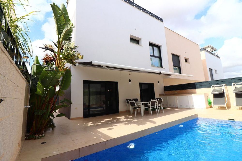 House | Resale in Benijofar in Benijofar, Costa Blanca - Main property photo
